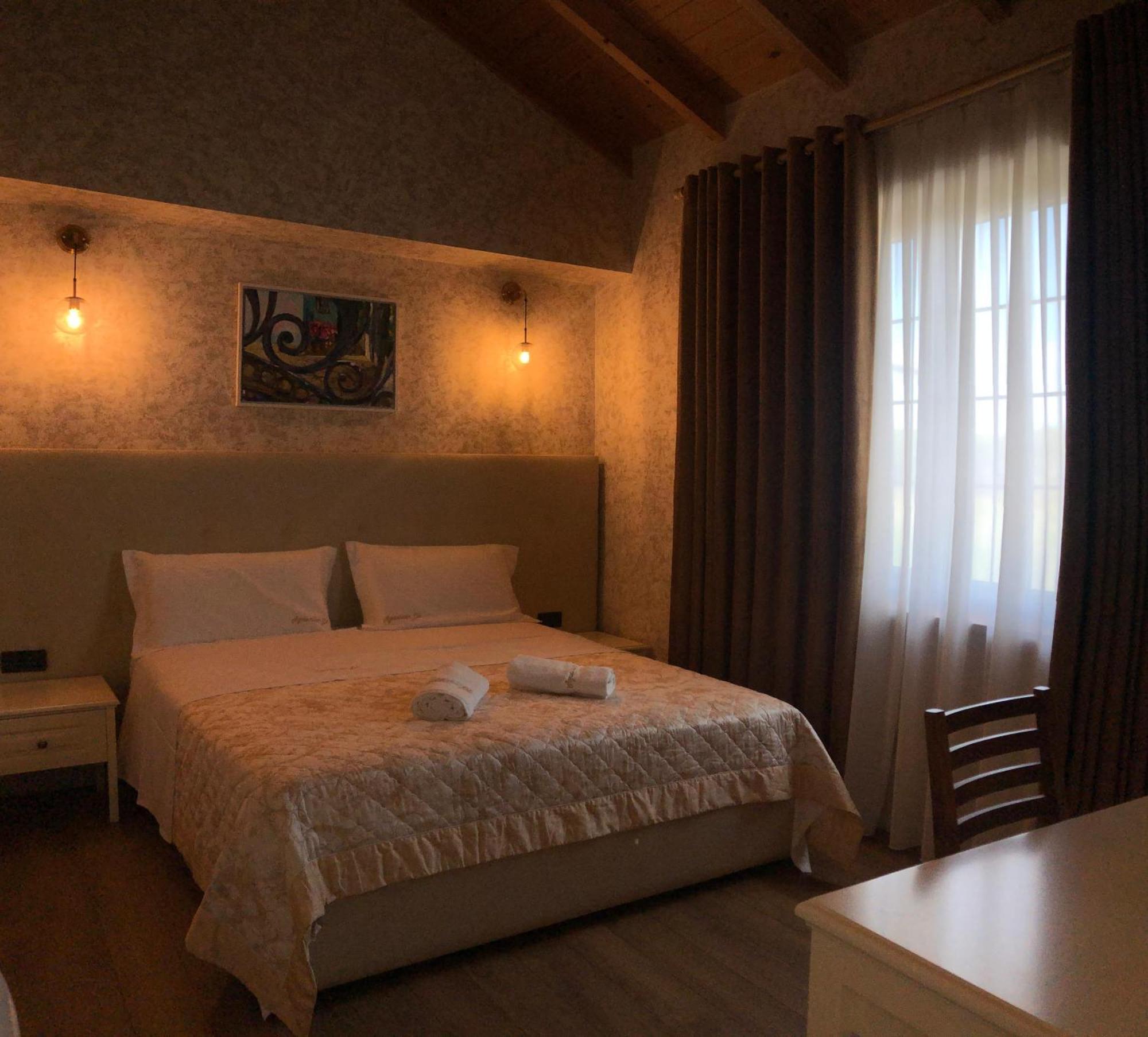 Agroturizem Eldi Hotel Fier Exterior photo