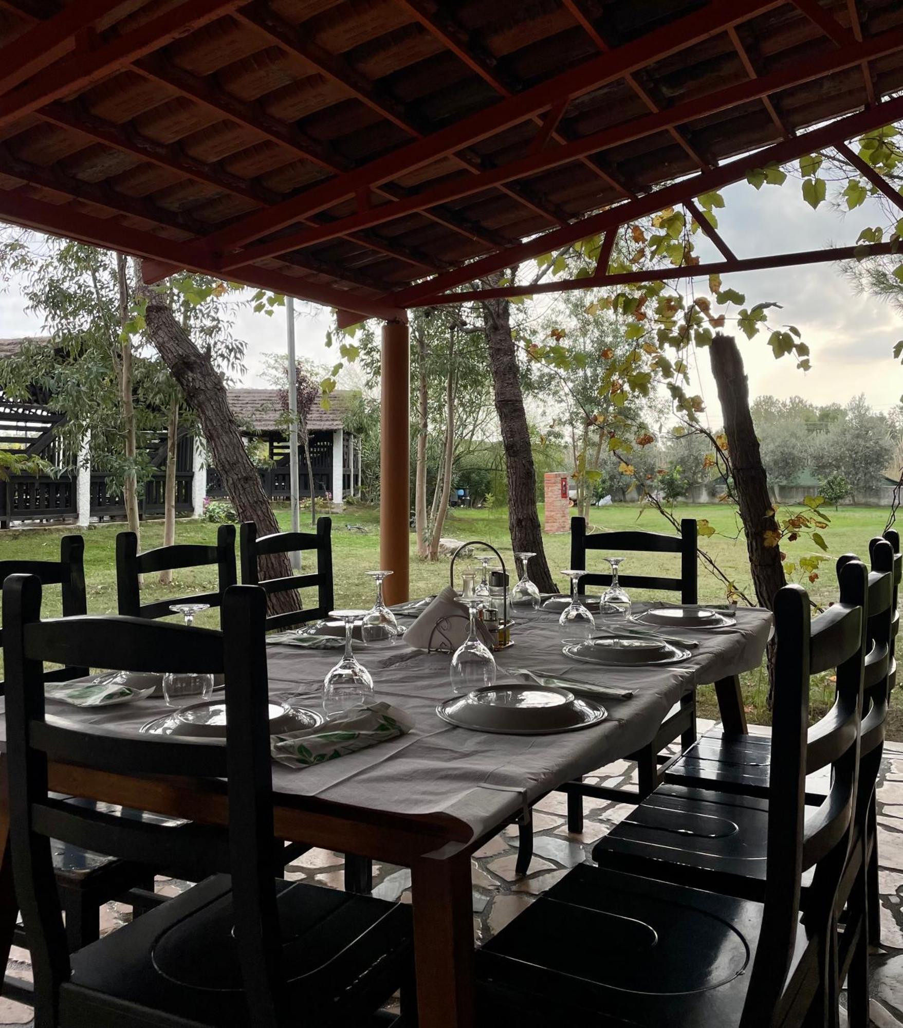 Agroturizem Eldi Hotel Fier Exterior photo