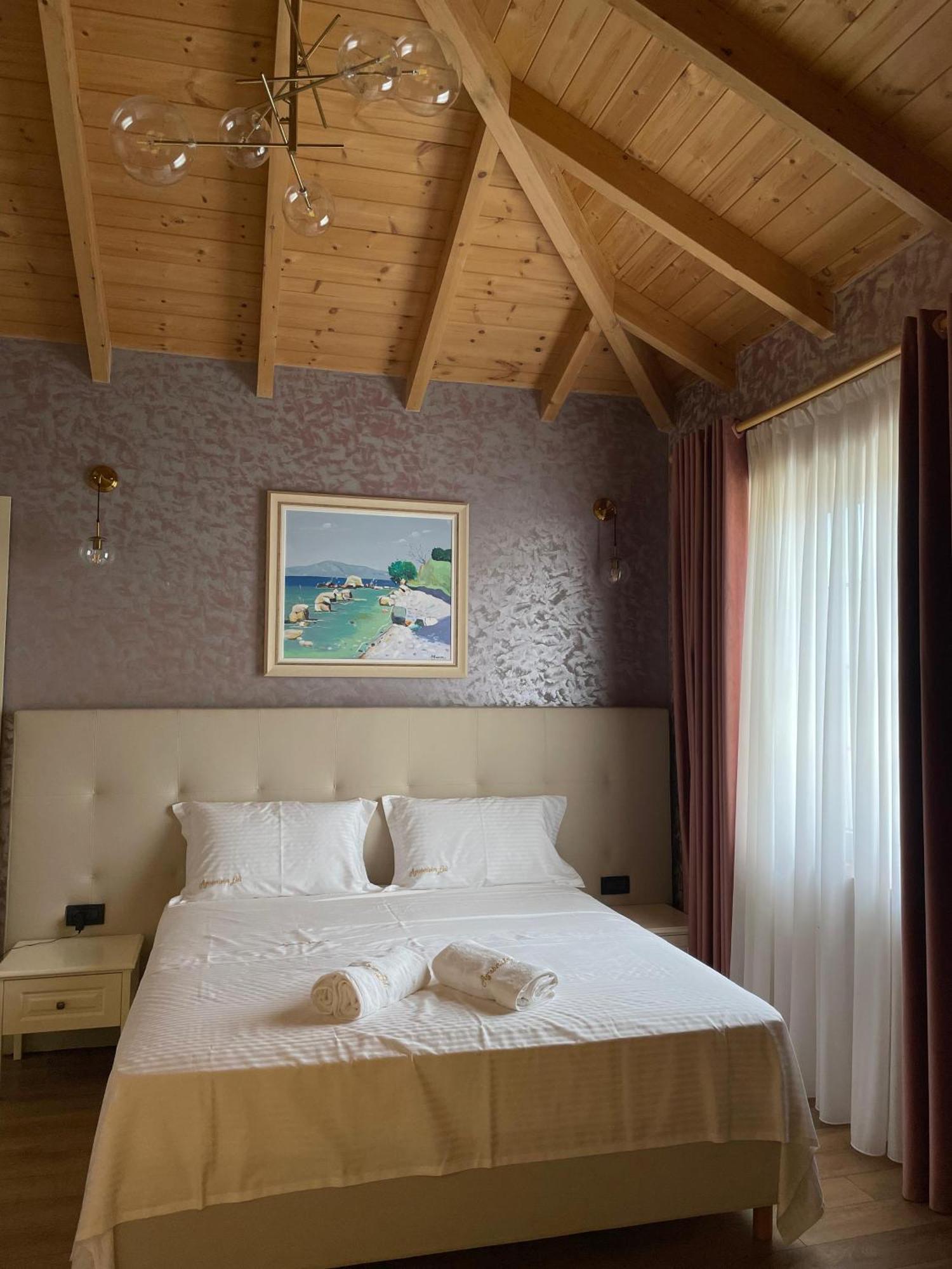 Agroturizem Eldi Hotel Fier Exterior photo